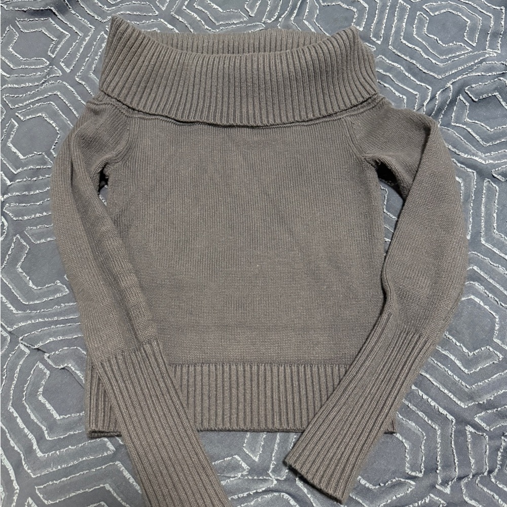 Sunday Best Topaz Off-Shoulder Sweater - Picture 6 of 7